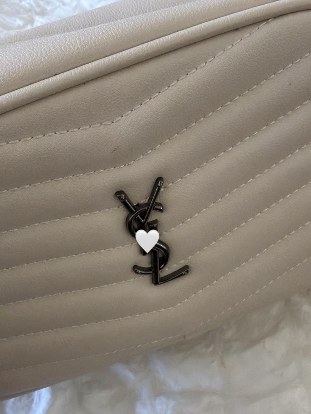 Inspired Designer  Beige Quilted Leather with silver Hardware TRIPLE A QUALITY - Picture 2 of 3